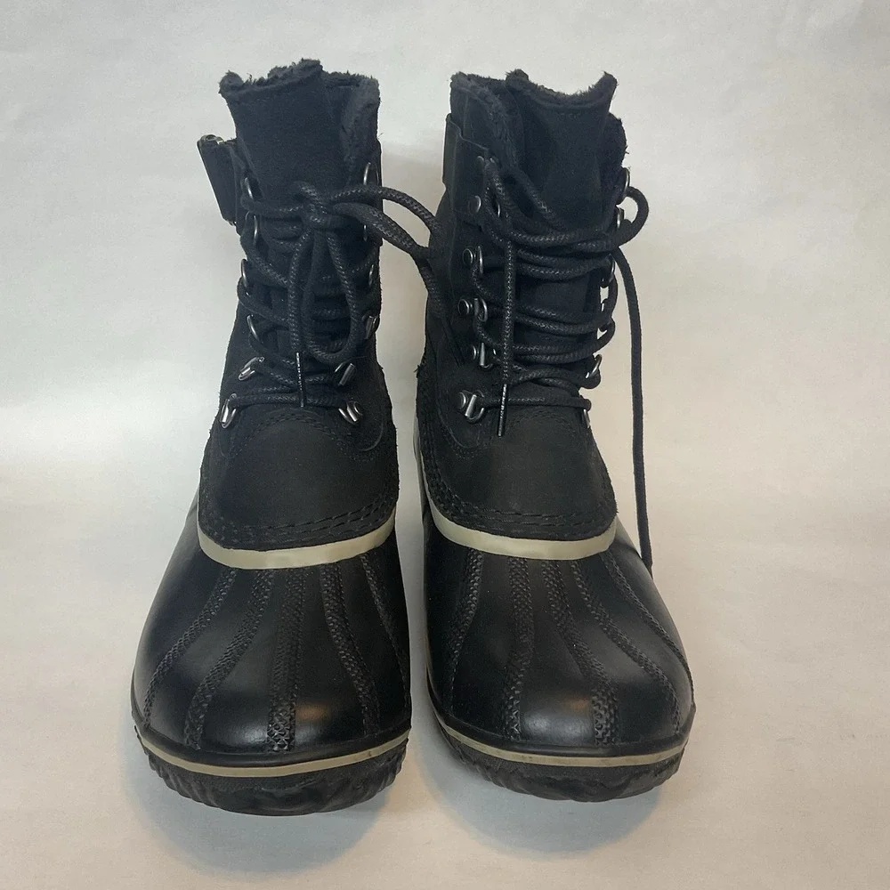 Sorel fancy lace